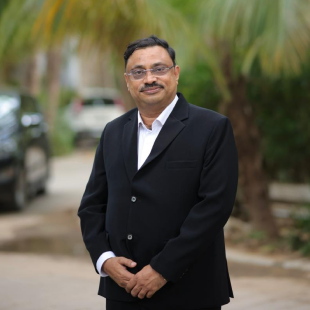 Dr.Paresh Akhani